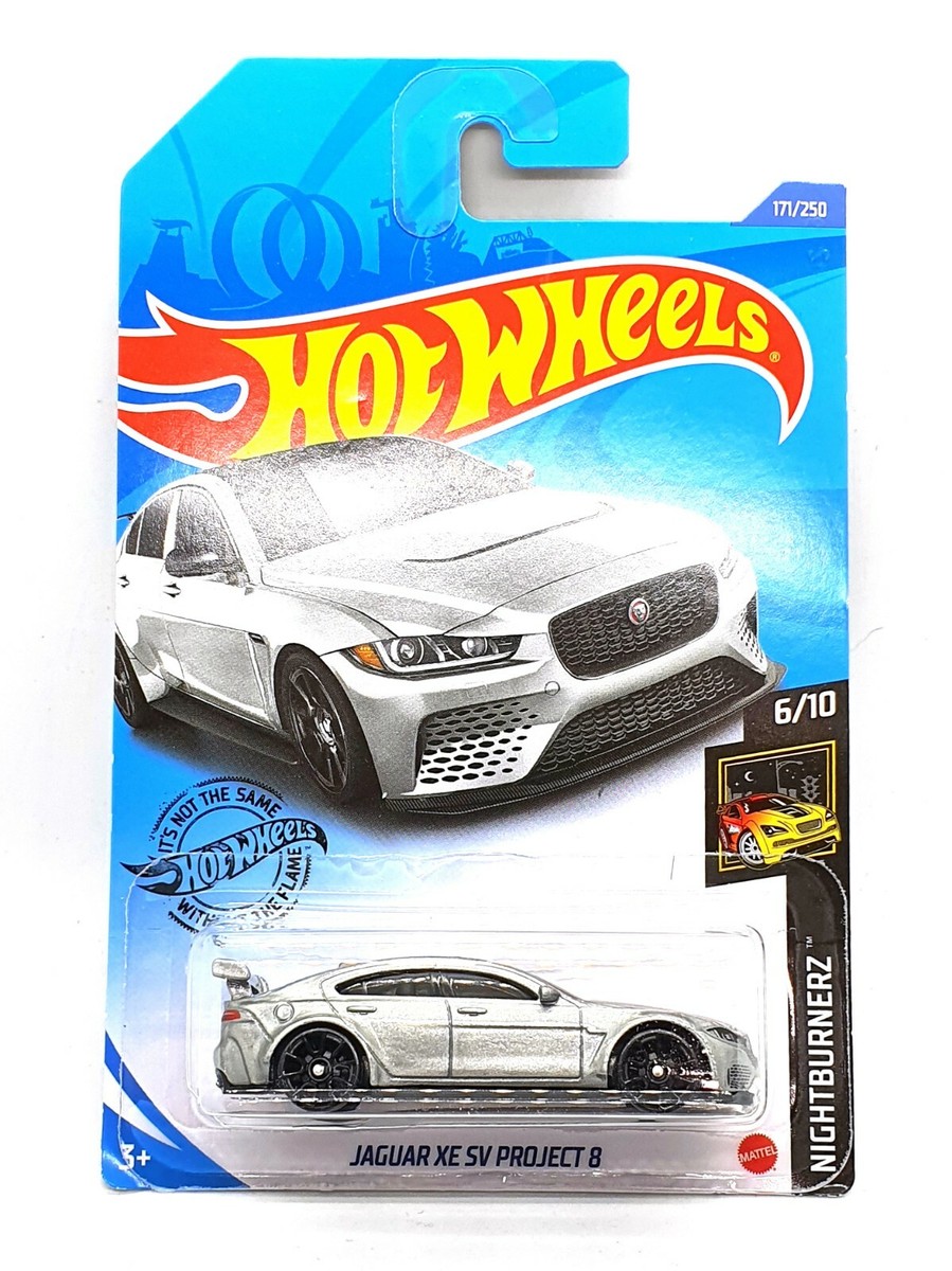 Hot Wheels ポルシェシリーズ 8台セット Hot Wheels Silver Jaguar XE SV Project 8 Kids Diecast Model