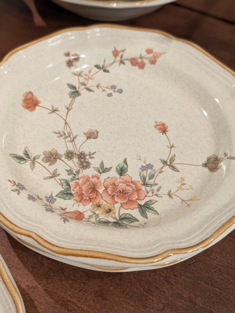 Mikasa Garden Club “Silk Bouquet” EC 463 Dinnerware – Japan – 38
