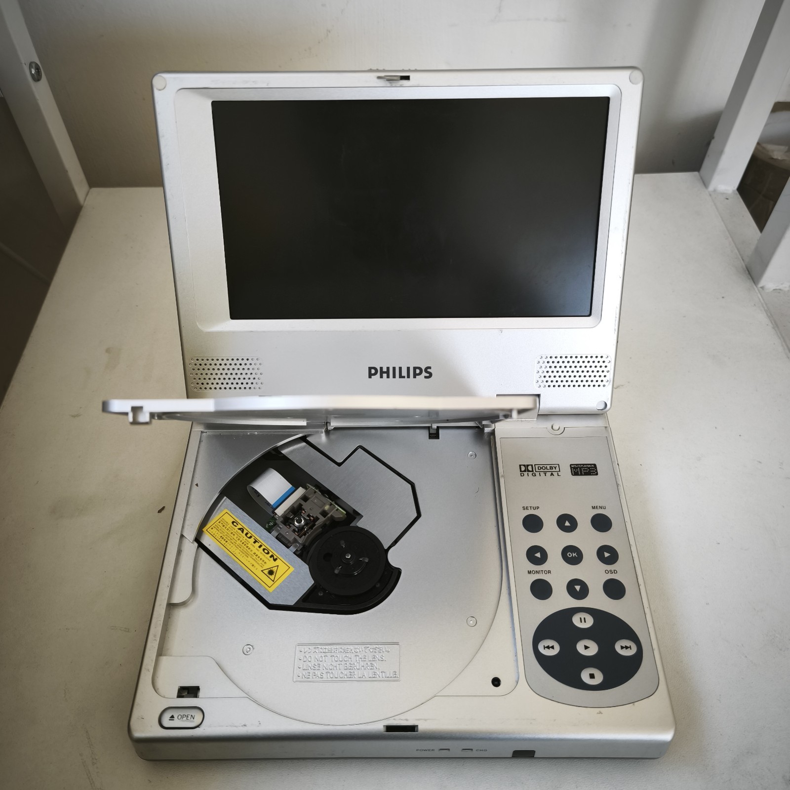 Lettore DVD Portatile 7" Philips PET705 Con Batteria Usato Originale