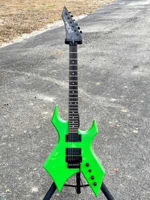 B C RICH LEGACY WARLOCK GUITAR w/ FLOYD ROSE & SEYMOUR DUNCANS