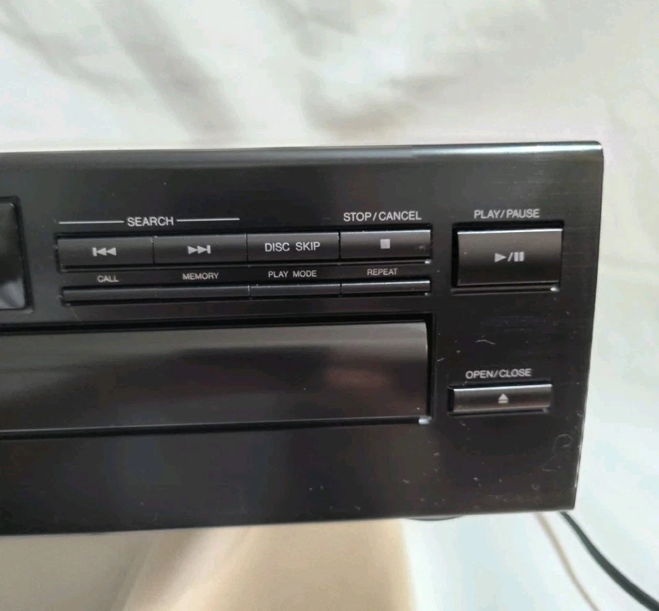 JVC XL-F108 CD Changer 5 Compact Disc Player HiFi Stereo Vintage  (tested) - Image 4 of 4