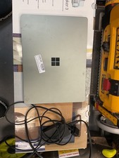 Microsoft Surface Laptop Go 2 Model 2013 12.4" 128GB SSD, i5 11th Gen, 8GB RAM 