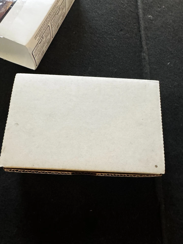 3M PELTOR Electronic Earplug EEP-100 – Rechargeable Hearing Protection w/ Case - Image 3 of 4