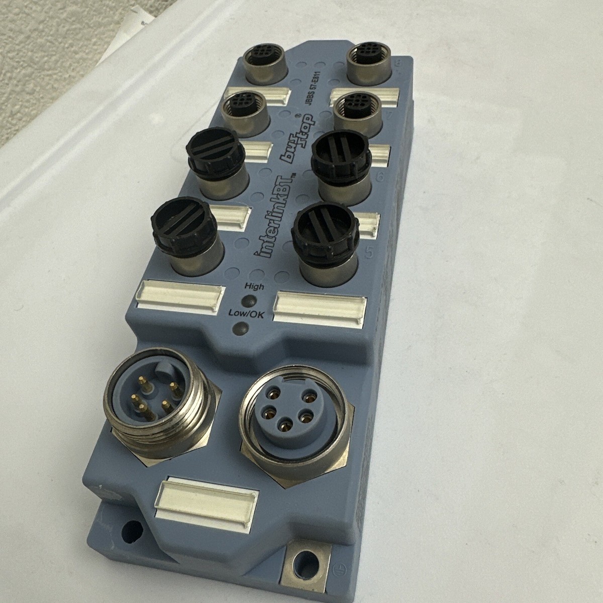 TURCK JBBS-57-E811 Power Distribution Junction Box 8 Ports M12