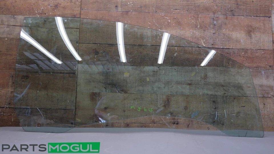 Volvo C70 2006-2010 2,5 L puerta delantera derecha del lado del pasajero ventana cristal OEM Foto 3 de 4