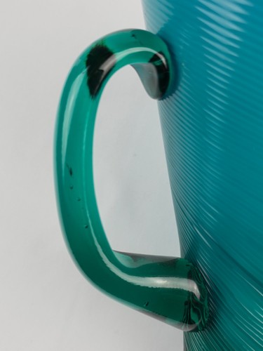 Art Glass Teal Turquoise Water Drink Pitcher Ribbed Swirl Unsigned Thick 9" tall - Picture 4 of 10