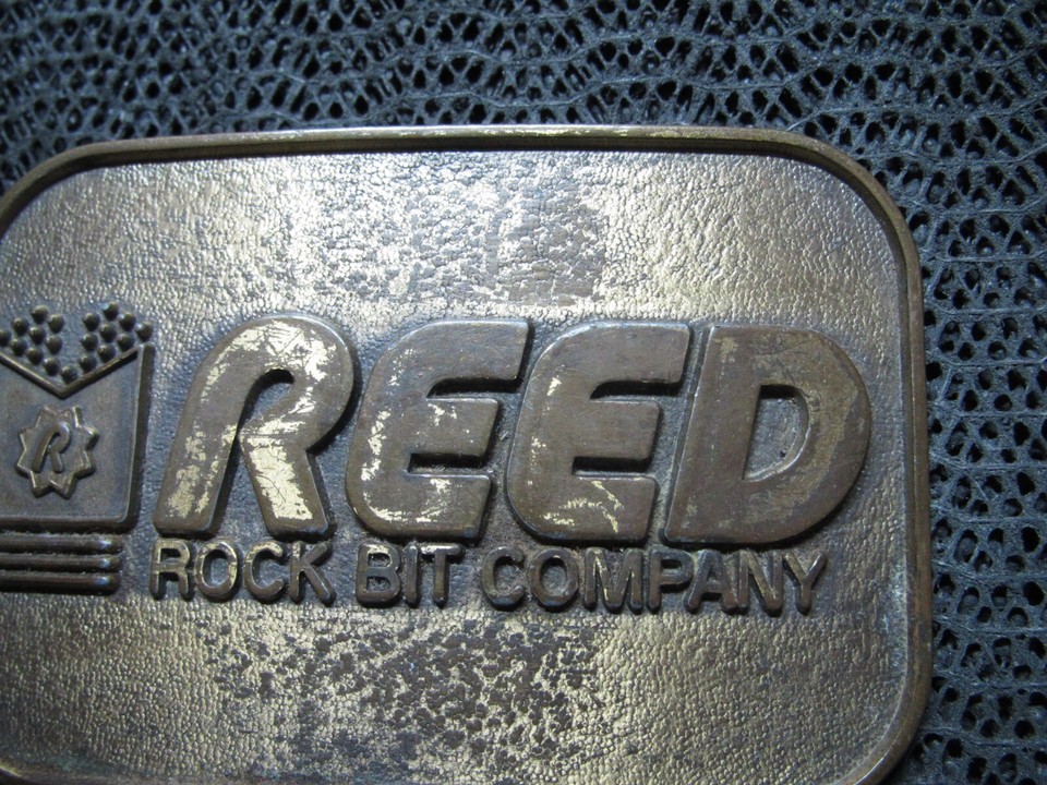 REED ROCK BIT COMPANY LOGO BELT BUCKLE! VINTAGE! RARE! RJ! 1980s! USA