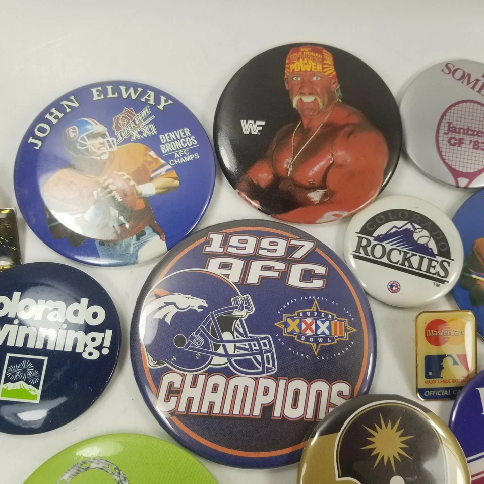 Lote de 13 Botones de Fútbol Cerveza Cultura Pop Broncos Rockies WWF John Elway Bud Foto 3 de 4