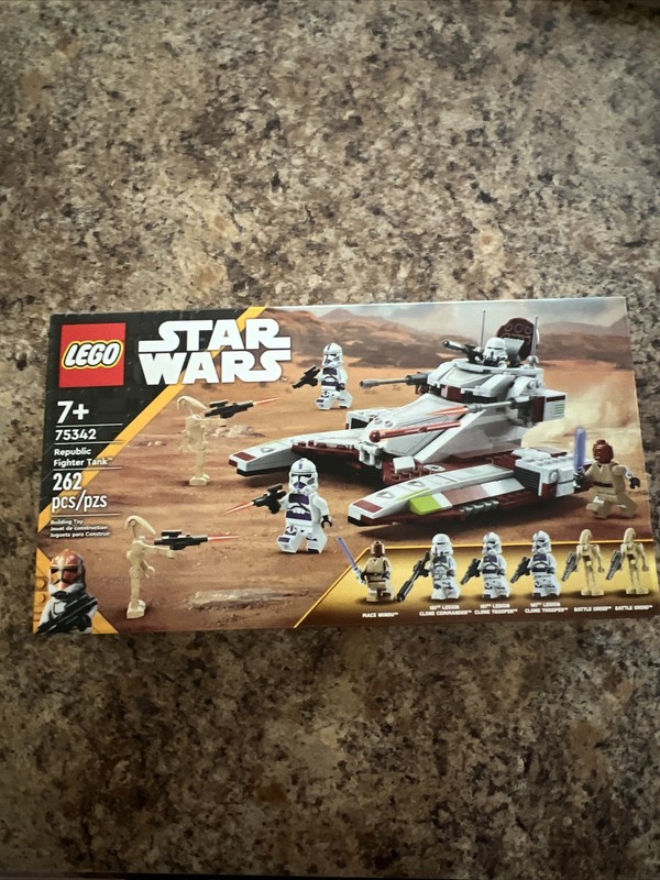 LEGO STAR WARS: Republic Fighter Tank (75342)
