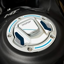 Protection Bouchon Essence pour Cfmoto 700MT Adv 2025 On GP-3054 Nebula Blanc