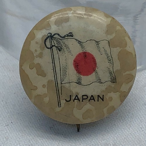 Vintage Pin Back Button Japan Flag