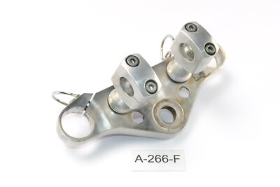 Honda VT 750 C2 Shadow RC44 1997 - upper triple clamp A266F