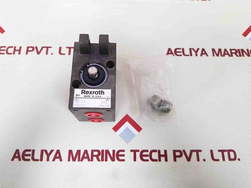 Rexroth 2ma-1a p58719 3 way pilot air valve - Picture 2 of 5