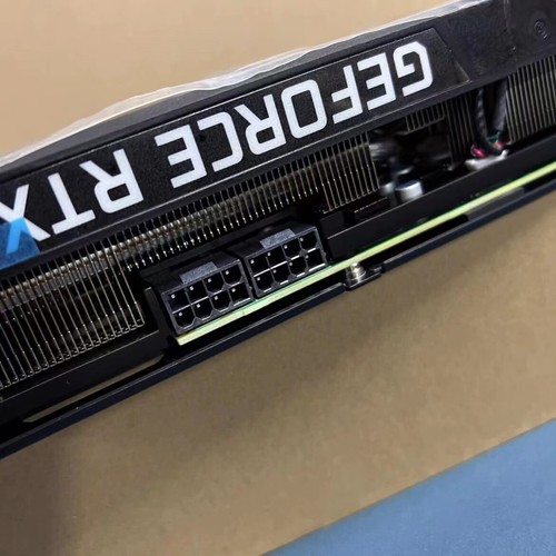 Dell NVIDIA GeForce RTX 3080 GRAPHICS CARD 10GB GDDR6X - Alienware - Picture 5 of 16