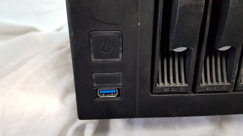 Datto SB2000 4 Bay NAS DESKTOP with 2x 2TB HDDs Installed - Afbeelding 11 van 21