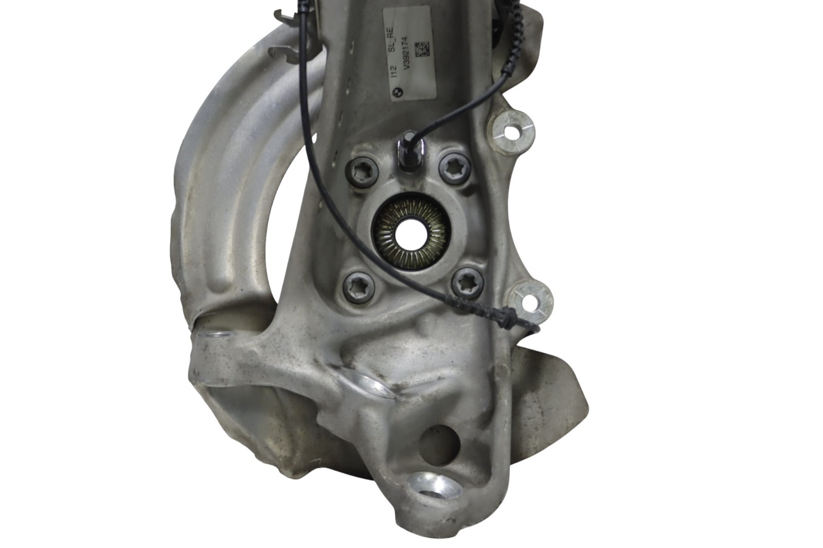 BMW I8 I12 Front Right Passenger Side Spindle Knuckle Hub 2014 - 2020 OEM