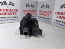 Pompe à eau BMW 2000