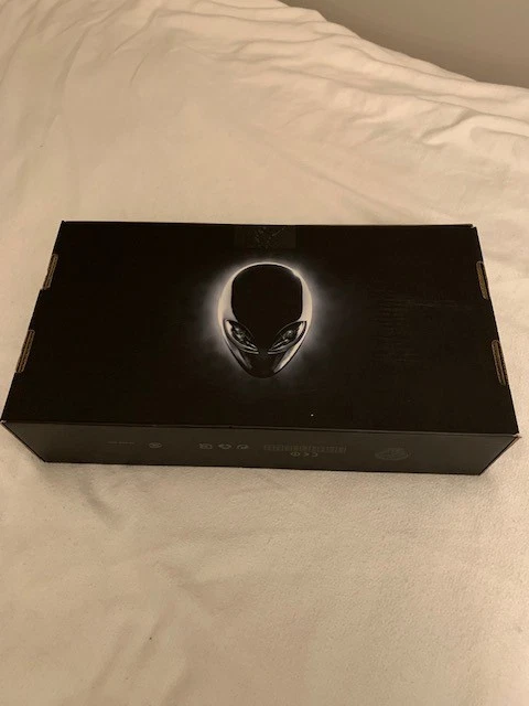 Dell Alienware Alpha Gaming Console (Steam Machine R1 i3 Edition) Brand New - Image 2 of 4