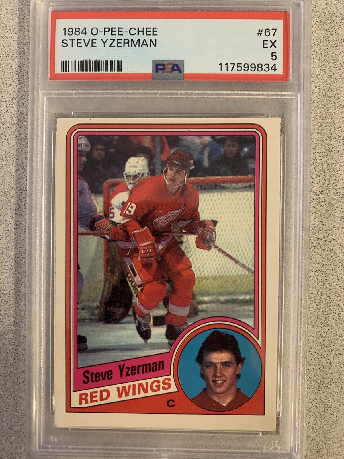 1984-85 O-Pee-Chee- Steve Yzerman #67 (RC)