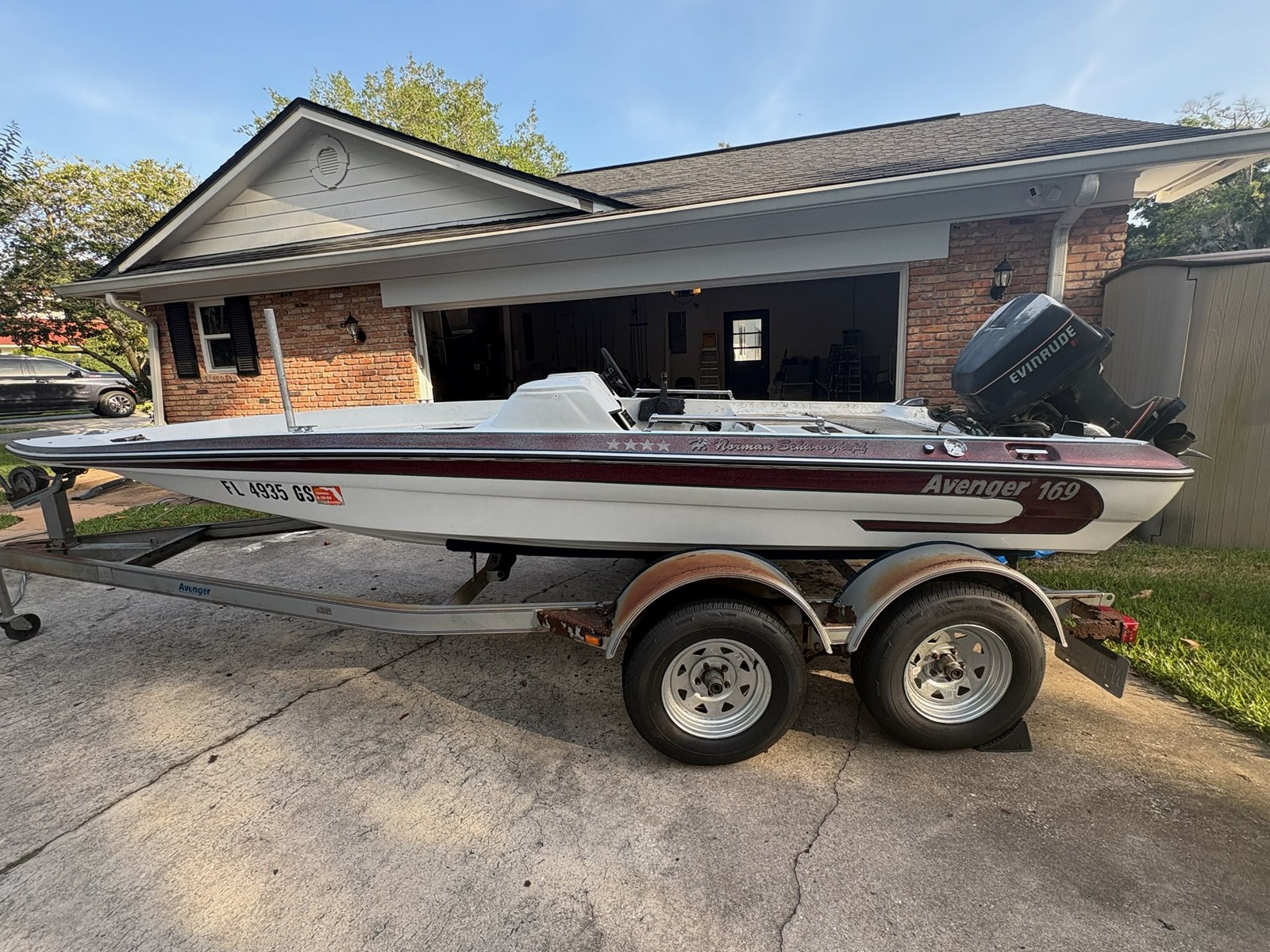 1992 Avenger Bass Boat 16'9" w/ Trailer & Title