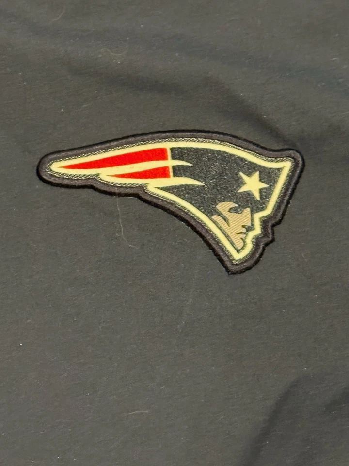 Chaqueta de bombardero Nike Shield On Field New England Patriots acolchada azul 3xL Foto 3 de 4