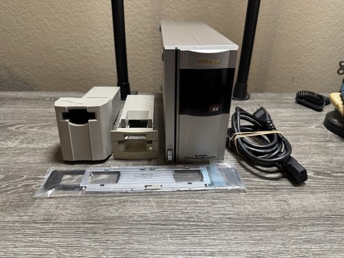 Nikon Super CoolScan 4000 ED Photo, Slide & Film Scanner MA-20, SA-21, FH-3