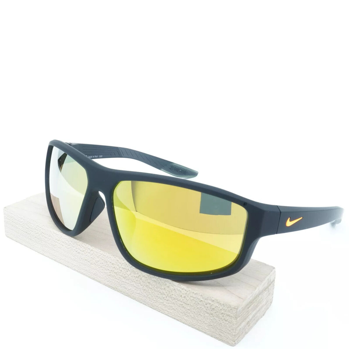 NEW Nike BRAZEN-FUEL-M-DJ0803-452-6214 Sunglasses 62mm 100 NEW Nike BRAZEN-FUEL-M-DJ0803-452-6214 Sunglasses 62mm 100