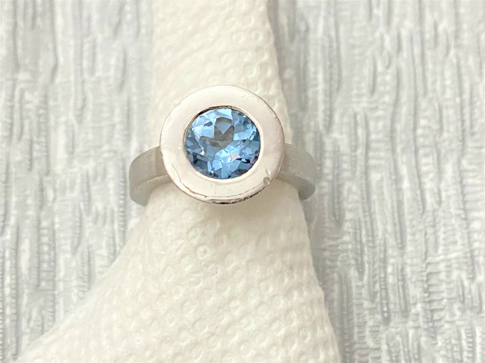 Solid Sterling Silver 925 Light Blue Stone Thick … - image 1