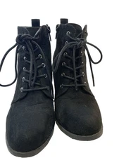 Diba Madoc Booties Women's Size 6M Black Suede Laced Side Zipper 3" chunk Heel