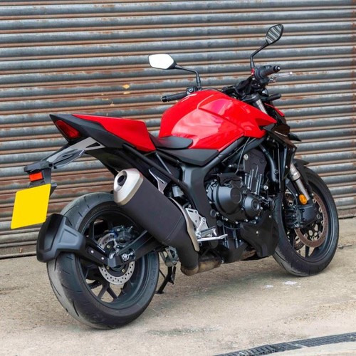 Pyramid Matte Black Rear Splash Protector Honda CB 1000 Hornet inc SP 2025 - Picture 5 of 8