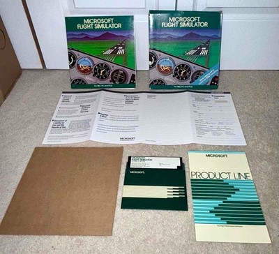 Microsoft Flight Simulator IBM PC and PCjr - Complete Game w/ Box & Manual 1984