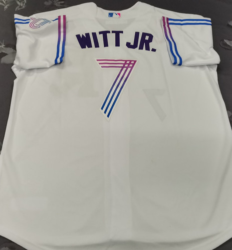 Bobby Witt Jr. #7 KC Royals City Connect White Cool Base Sewn Stitched Jersey.