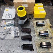 Sandvik 6.535-8.425" Capto BR30 Boring Head 2x Slides C8-R820H-AA3089B COMPLETE