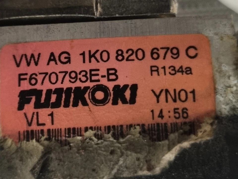 VOLKSWAGEN SHARAN MATRIZ AIRE ACONDICIONADO 1K0820679C 2012 Foto 3 de 4