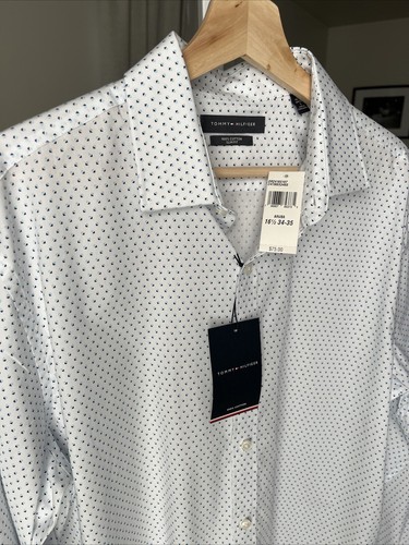 Tommy Hilfiger Hombre Aruba Blanco con Diseño Azul L/S Abotonado 16.5, 34/35 Nuevo con Etiquetas $75 - Imagen 4 de 14