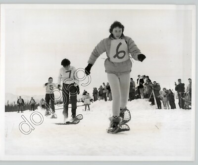Anchorage, Alaska Participants In SNOW SHOES Fur Rendevous 1950s Vtg Press Photo