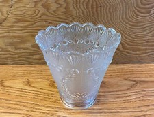 Vintage LIGHT SHADE FROSTED GLASS Globe LAMP 2 1/4" Fitter