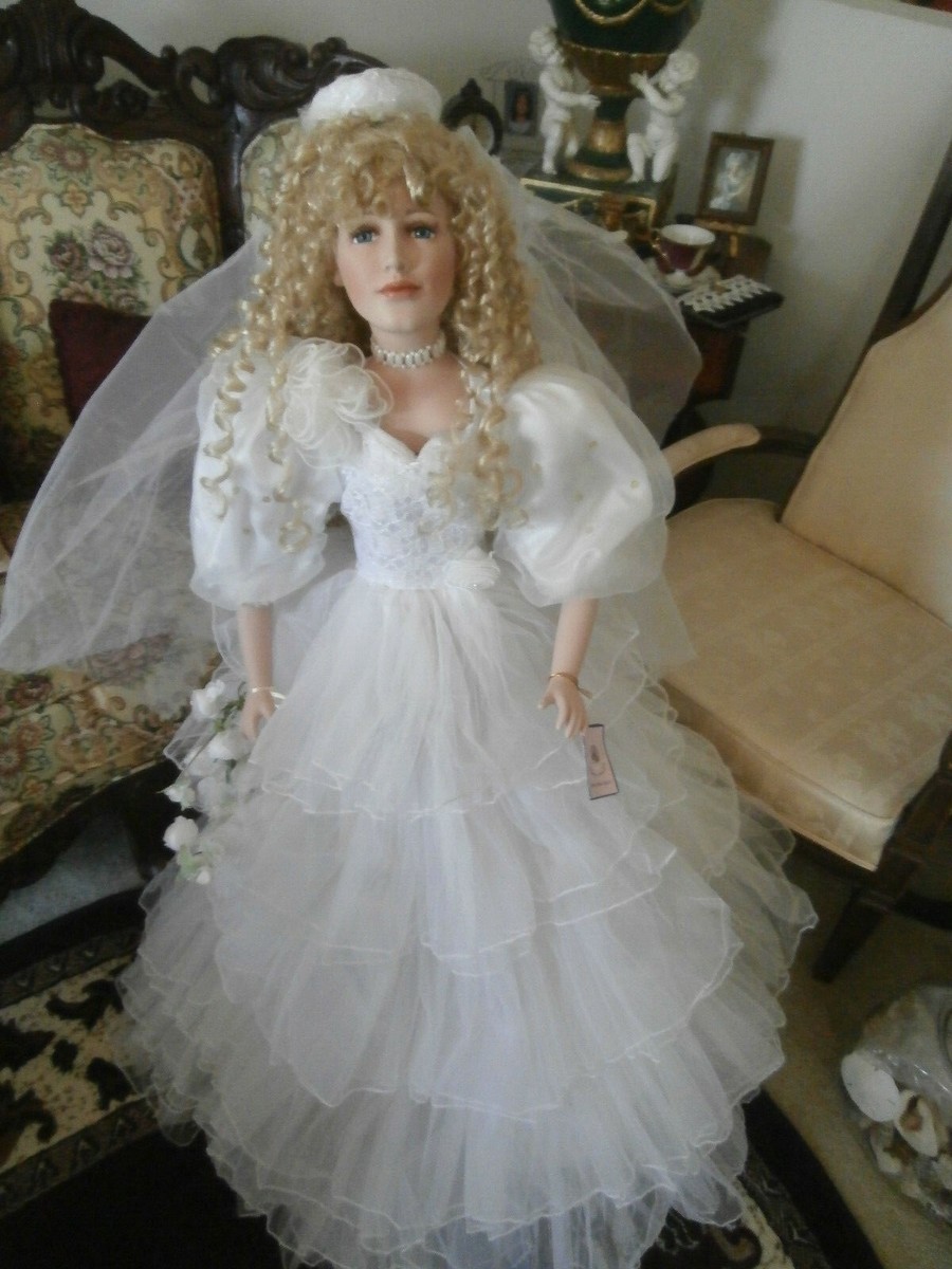 VINTAGE COLLECTORS ITEM HEIRLOOM DOLL 4 FEET HIGH RARE BRIDE | eBay