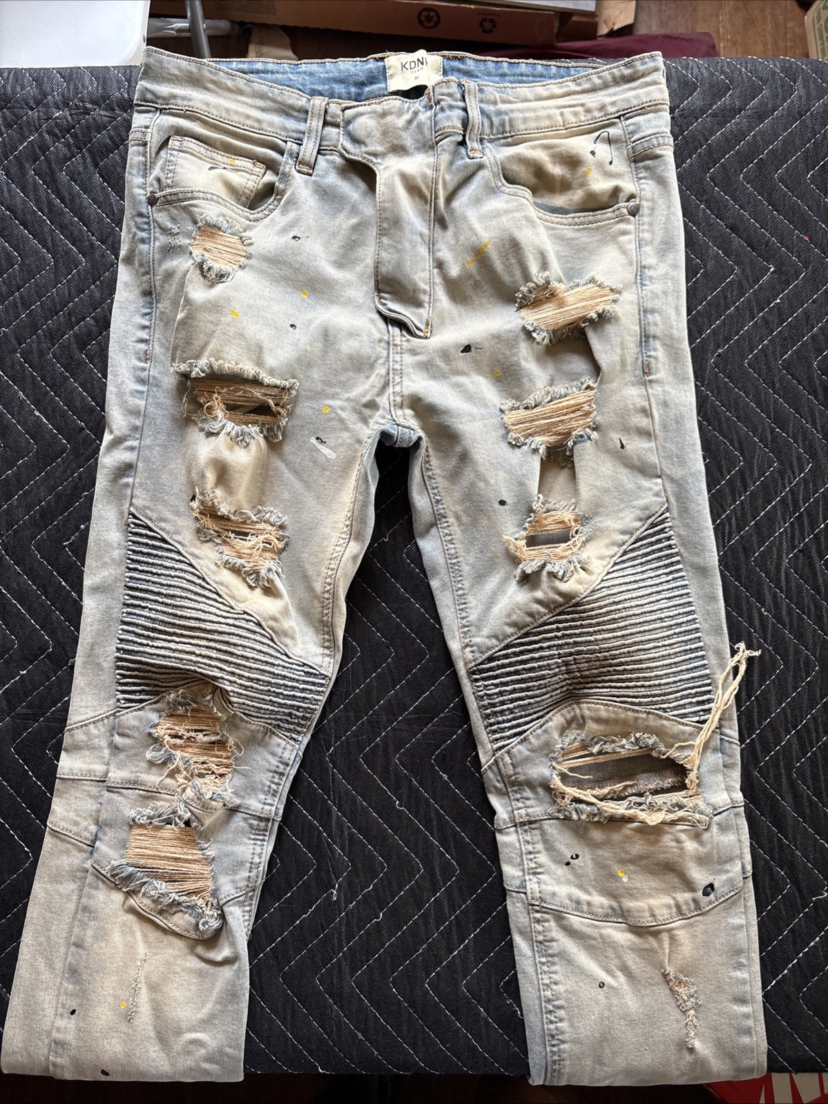 KDNK Jeans Men's  Distressed Stretch Denim Skinny Moto Blue Size 32