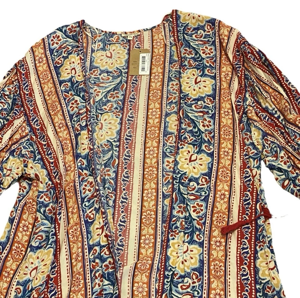 Romantic Gypsy Women’s Kimono 2XL Red & BlueWith Floral Print NWT - Image 3 of 4