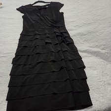 Adrianna Papell Black Cap Sleeve Tiered Ruffle V Neck Sheath Dress Sz 10 no belt