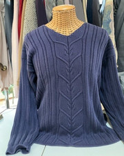 Fab high-end Timberland med blue sweater. Amazing knit design. 100 cotton Sz L