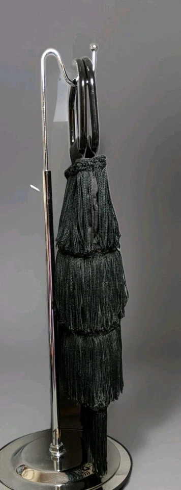 VNTG NANETTE LEPORE ЧЕРНАЯ БАХРОМА ЯРКО-РОЗОВЫЙ АТЛАСНЫЙ ИНТЕРЬЕР ВЕРХНЯЯ РУЧКА СУМКА - Изображение 4 из 4