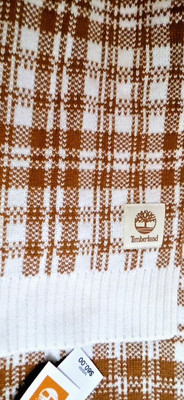 New Timberland Scarf One Size  NWT  Wheat Plaid White Winter Fall Logo.