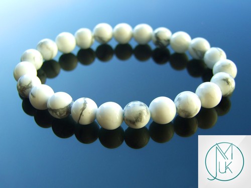 white howlite natural gemstone bracelet 7-8 elasticated