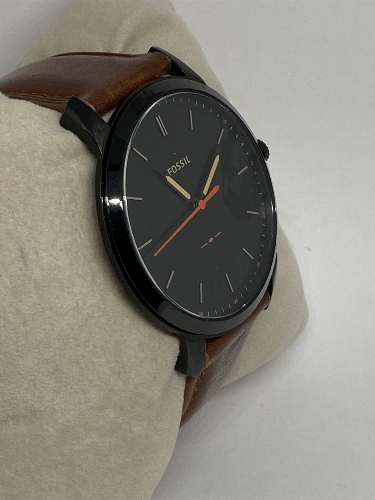 Men's Fossil Minimalist 44mm Leather 