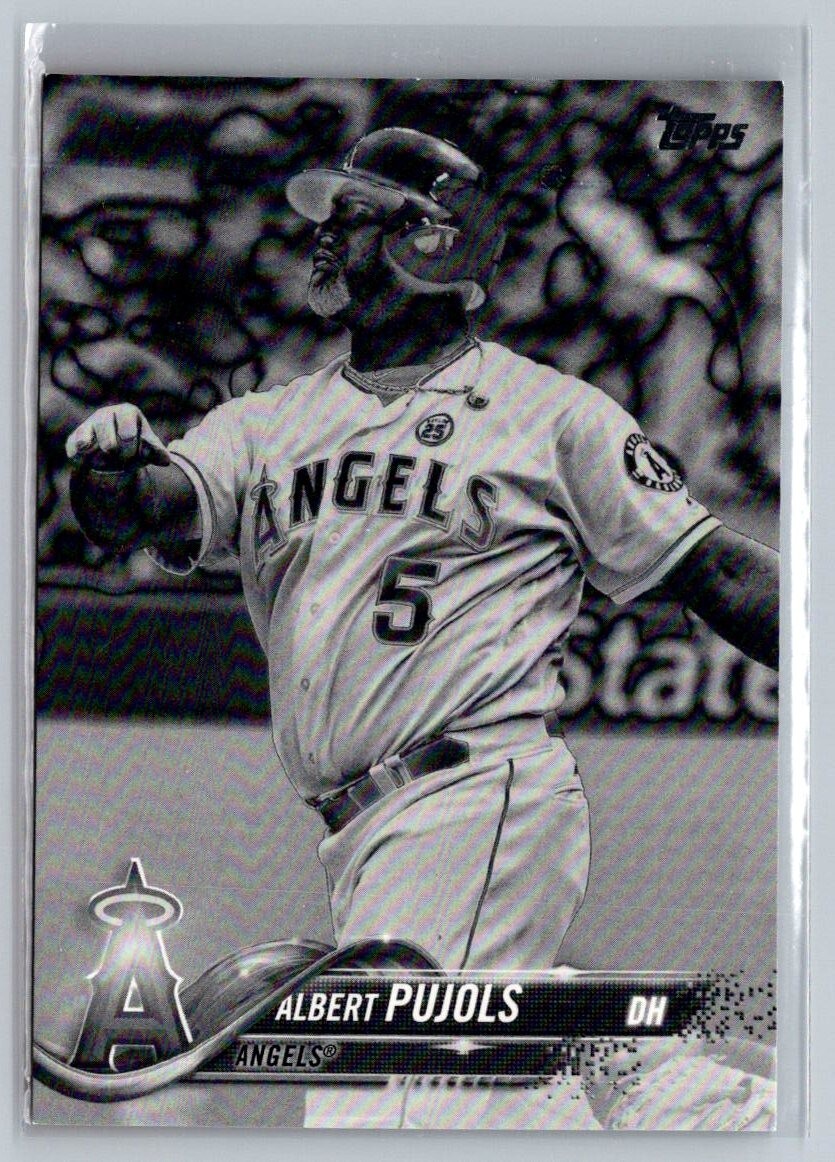 2018 Topps Series 2 Albert Pujols SSP Negative B&W #582 Angels