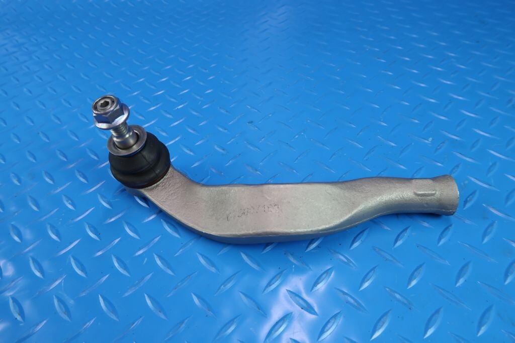 Maserati Levante right outer tie rod end #11204