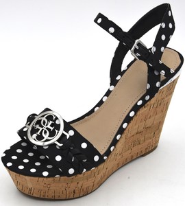 Sandali Bianchi da donna Guess, Collezione Estate 2022 - Stileo.it