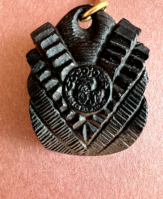 Vintage Coco Joe's Lava Tiki Family Red Eyed God Keychain Made in